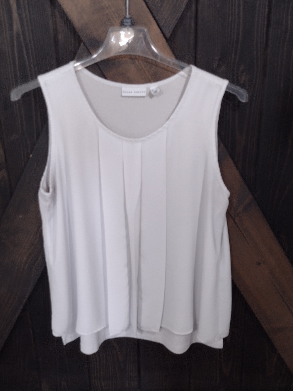 Susan Graver White Sleeveless Top Size Medium